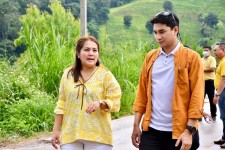  รองนายกองค์การบริหารส่วนจังหวัดตาก ลงพื้นที่สำรวจถนนทางการเกษตร ระยะทาง 6 กิโลเมตร เพื่อใช้เป็นเส้นทางหลัก ตำบลมหาวัน อำเภอแม่สอด จังหวัดตาก 