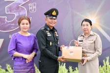 รองปลัดองค์การบริหารส่วนจังหวัดตาก ร่วมพิธีทำบุญ เนื่องในวันสถาปนาหน่วย ครบรอบปีที่ 13 กองพันทหารราบที่ 2 กรมทหารราบที่ 14