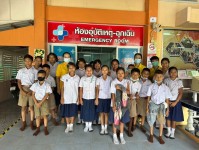 19 ก.ย.67 รพ.สต.บ้านสันป่าไร่ ฉีดวัคซีนนักเรียน ครั้งที่ 1 ให้แก่นักเรียนชั้น ป.1 และ ป.2 ที่ไม่มีประวัติการได้รับวัคซีน จำนวน 39 ราย และนัดฉีดครั้งต่อไป อีก 3 ครั้ง เด็ก ๆ เก่งมาก ๆ น่ารักทุกคนเลย (หมอแจกขนมปลอบใจให้คนละ 2 ชิ้น สำหรับ 2 เข็มนี้)