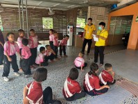 19 ก.ย.67 รพ.สต.บ้านสันป่าไร่ ฉีดวัคซีนนักเรียน ครั้งที่ 1 ให้แก่นักเรียนชั้น ป.1 และ ป.2 ที่ไม่มีประวัติการได้รับวัคซีน จำนวน 39 ราย และนัดฉีดครั้งต่อไป อีก 3 ครั้ง เด็ก ๆ เก่งมาก ๆ น่ารักทุกคนเลย (หมอแจกขนมปลอบใจให้คนละ 2 ชิ้น สำหรับ 2 เข็มนี้)