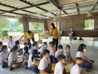 19 ก.ย.67 รพ.สต.บ้านสันป่าไร่ ฉีดวัคซีนนักเรียน ครั้งที่ 1 ให้แก่นักเรียนชั้น ป.1 และ ป.2 ที่ไม่มีประวัติการได้รับวัคซีน จำนวน 39 ราย และนัดฉีดครั้งต่อไป อีก 3 ครั้ง เด็ก ๆ เก่งมาก ๆ น่ารักทุกคนเลย (หมอแจกขนมปลอบใจให้คนละ 2 ชิ้น สำหรับ 2 เข็มนี้)