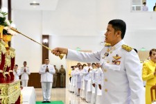 ปลัดองค์การบริหารส่วนจังหวัดตาก เข้าร่วมพิธีทำบุญตักบาตรถวายพระราชกุศล เนื่องใน “วันนวมินทรมหาราช” 