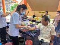 15 ต.ค.67 รพ.สต.บ้านสันป่าไร่ เจาะเลือด(screening lab)ผู้ป่วย NCD กลุ่ม 1 โรคเบาหวาน จำนวน 23 ราย พร้อมทั้งตรวจปัสสาวะ , ตรวจคลื่นไฟฟ้าหัวใจ(EKG) , ตรวจเท้า , วัดรอบเอว , ยืนยันตัวตน(Authen)