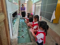 15 ต.ค.67 รพ.สต.บ้านสันป่าไร่ร่วมกับอาสาสมัครสาธารณสุขหมู่ที่2,3และ5 และศูนย์เด็กเล็กบ้านป่าไร่เหนือรณรงค์ให้ความรู้เกี่ยวกับการล้างมือ 7 ขั้นตอน เนื่องในวันล้างมือโลก