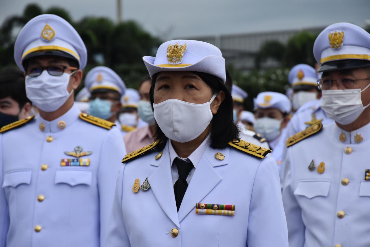 เข้าร่วมพิธีวางพวงมาลา เนื่องในวันคล้ายวันสวรรคต พระบาทสมเด็จพระจุลจอมเกล้าเจ้าอยู่หัว