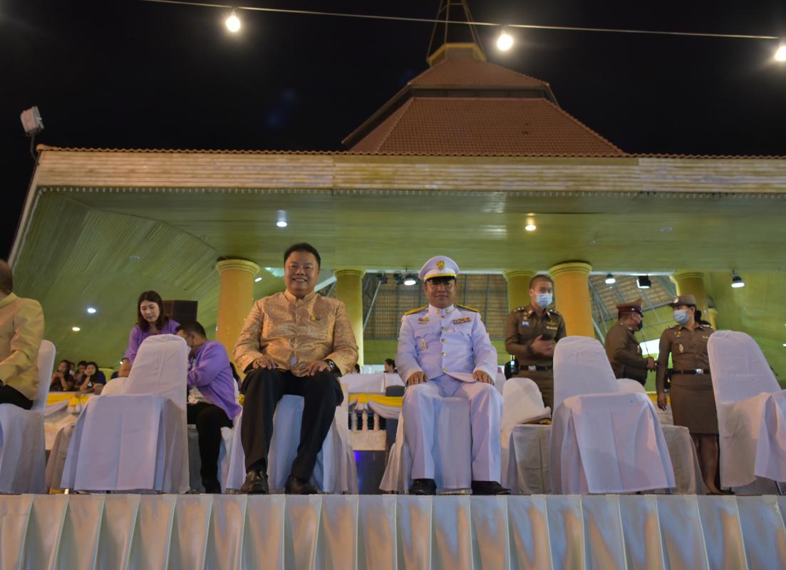 ร่วมงานประเพณีลอยกระทงสายไหลประทีป 1000 ดวง จังหวัดตาก ประจำปี 2563
