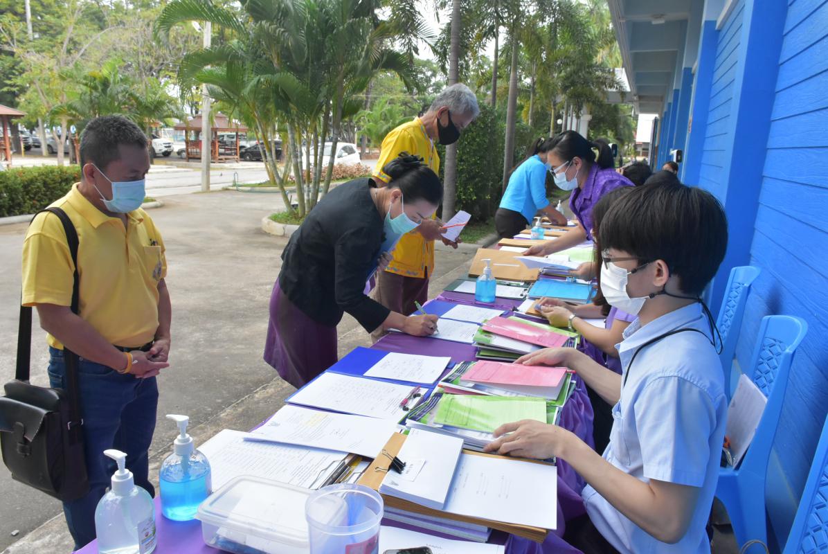 การฝึกอบรมเพื่อทบทวนการปฏิบัติหน้าที่ของวิทยากรประจำอำเภอ
