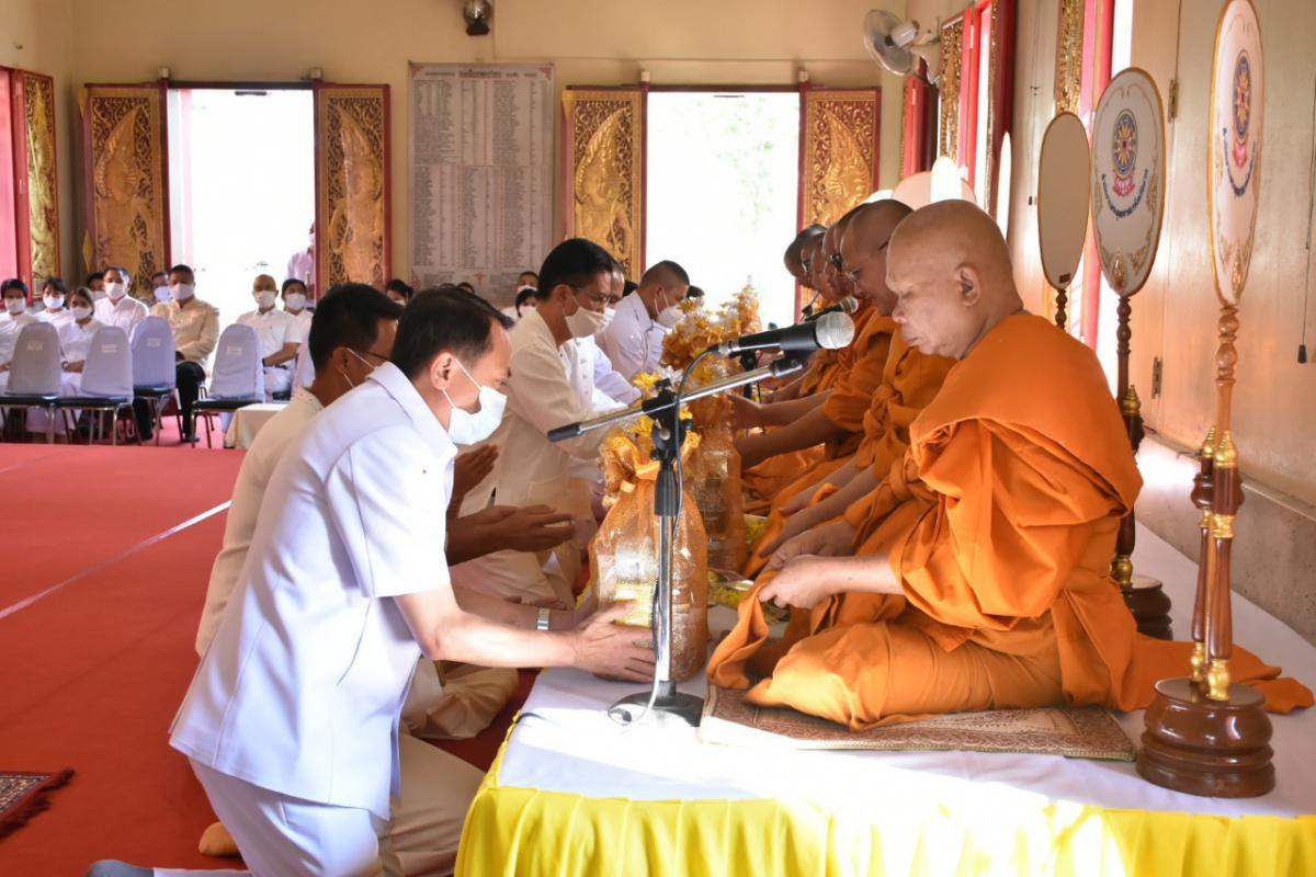 พิธีเจริญพระพุทธมนต์ถวายพระราชกุศล พระบาทสมเด็จพระบรมชนกาธิเบศร มหาภูมิพลอดุลยเดชมหาราช บรมนาถบพิตร เนื่องในวันคล้ายวันพระราชสมภพ 5 ธันวาคม 2563่ 