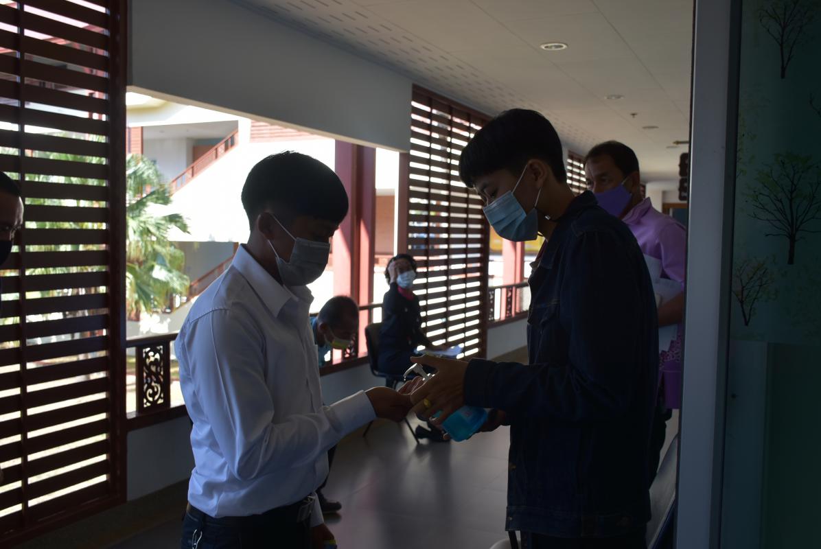 ภาพบรรยากาศการสอบภาคความเหมาะสมกับตำแหน่ง ( สัมภาษณ์ ) พนักงานจ้างตามภารกิจ ( ผู้มีทักษะ ) 