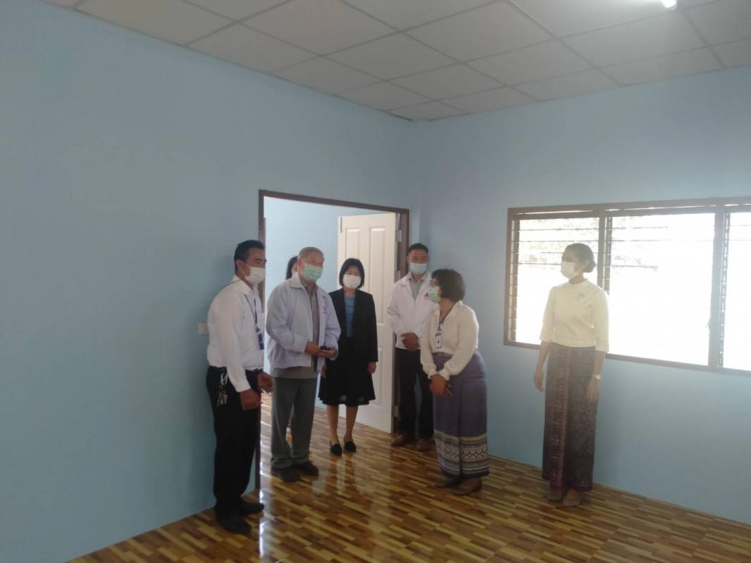 เข้าร่วมเป็นเกียรติในพิธีเปิดการส่งมอบอาคารหอพักนักเรียน นักศึกษา