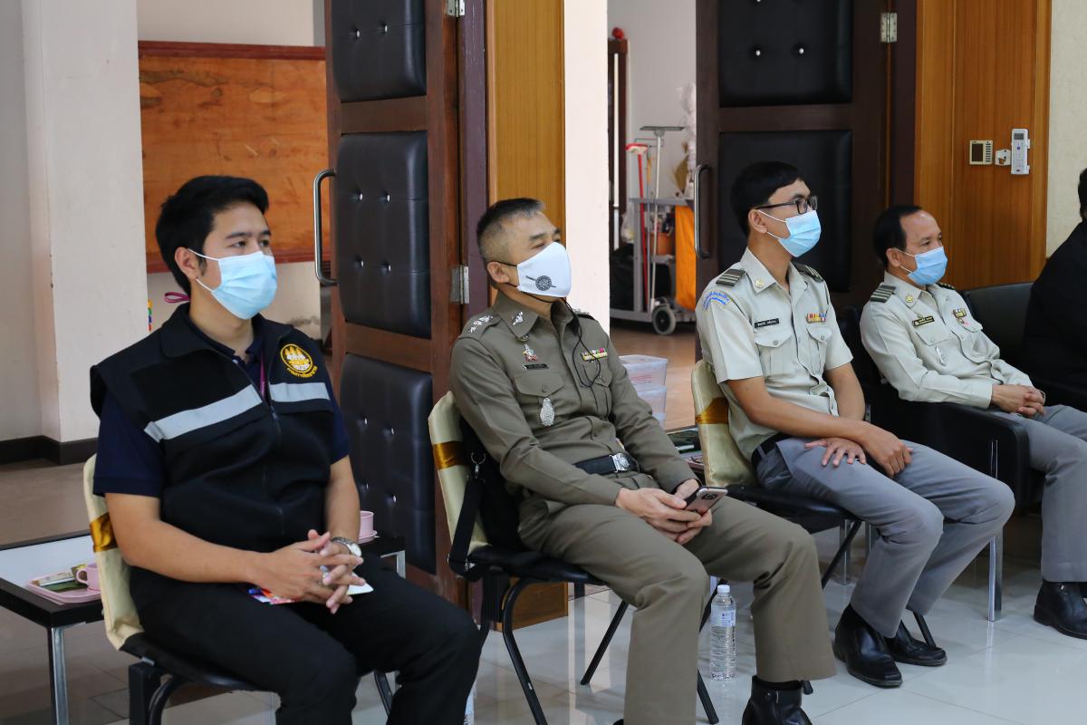 การเสวนาการมีส่วนร่วมและปรึกษาหารือ กิจกรรมการเสริมสร้างเครือข่ายผู้นำชุมชนประชาธิปไตย