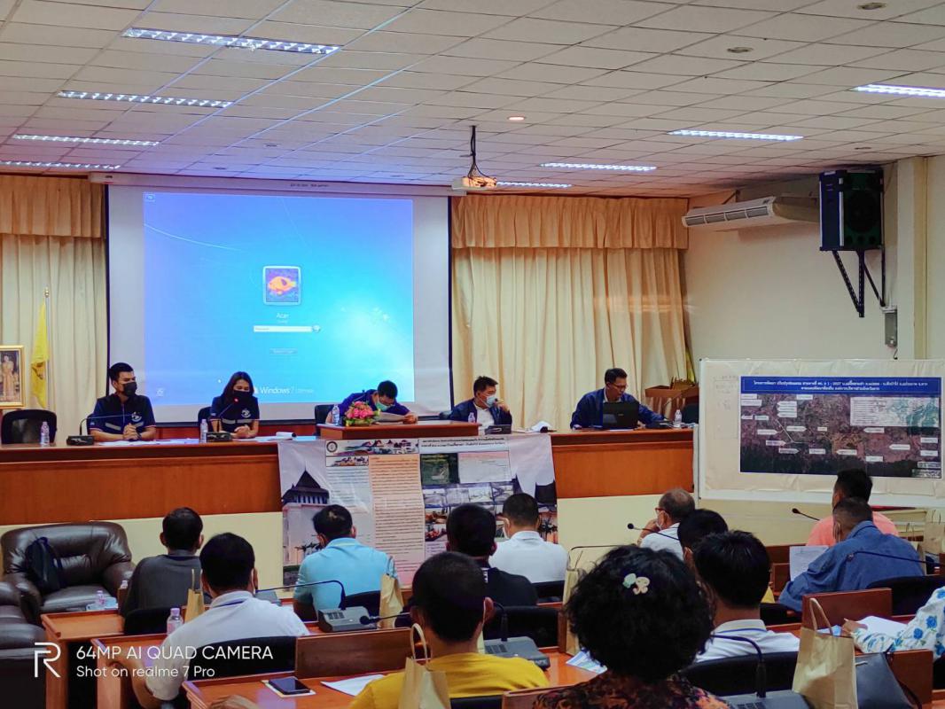 เข้าร่วมการประชุมสัมมนาแลกเปลี่ยนความคิดเห็นกับผู้นำชุมชน,ประชาชนในพื้นที่อำเภอแม่ระมาด