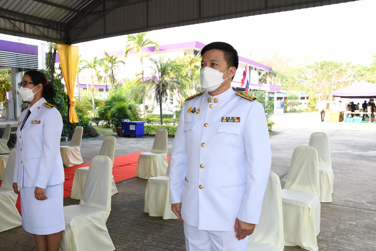ปลัด อบจ.ตาก เข้าร่วมพิธีถวายเครื่องราชสักการะ พระบาทสมเด็จพระบรมชนกาธิเบศร มหาภูมิพลอดุลยเดชมหาราช บรมนาถบพิตร 