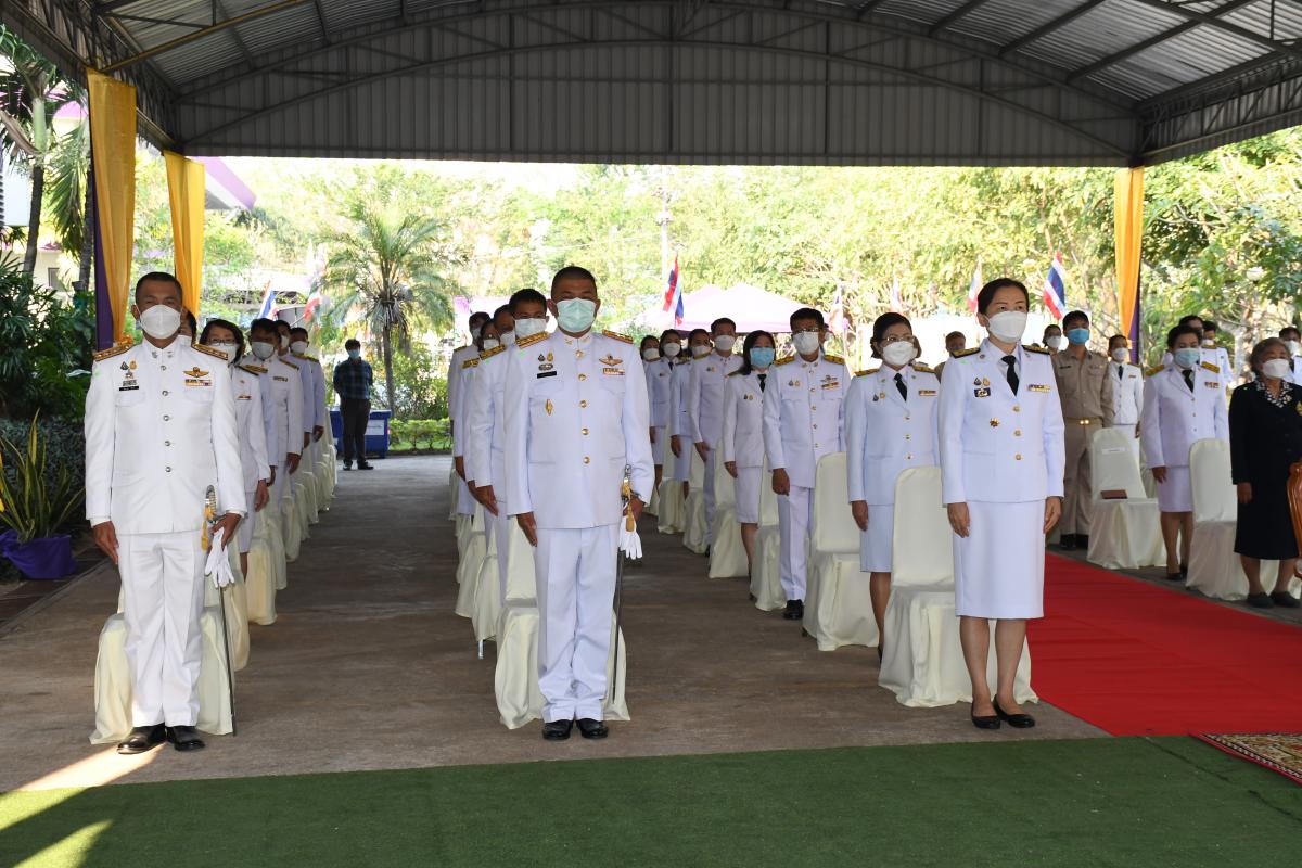 ปลัด อบจ.ตาก เข้าร่วมพิธีถวายเครื่องราชสักการะ พระบาทสมเด็จพระบรมชนกาธิเบศร มหาภูมิพลอดุลยเดชมหาราช บรมนาถบพิตร 