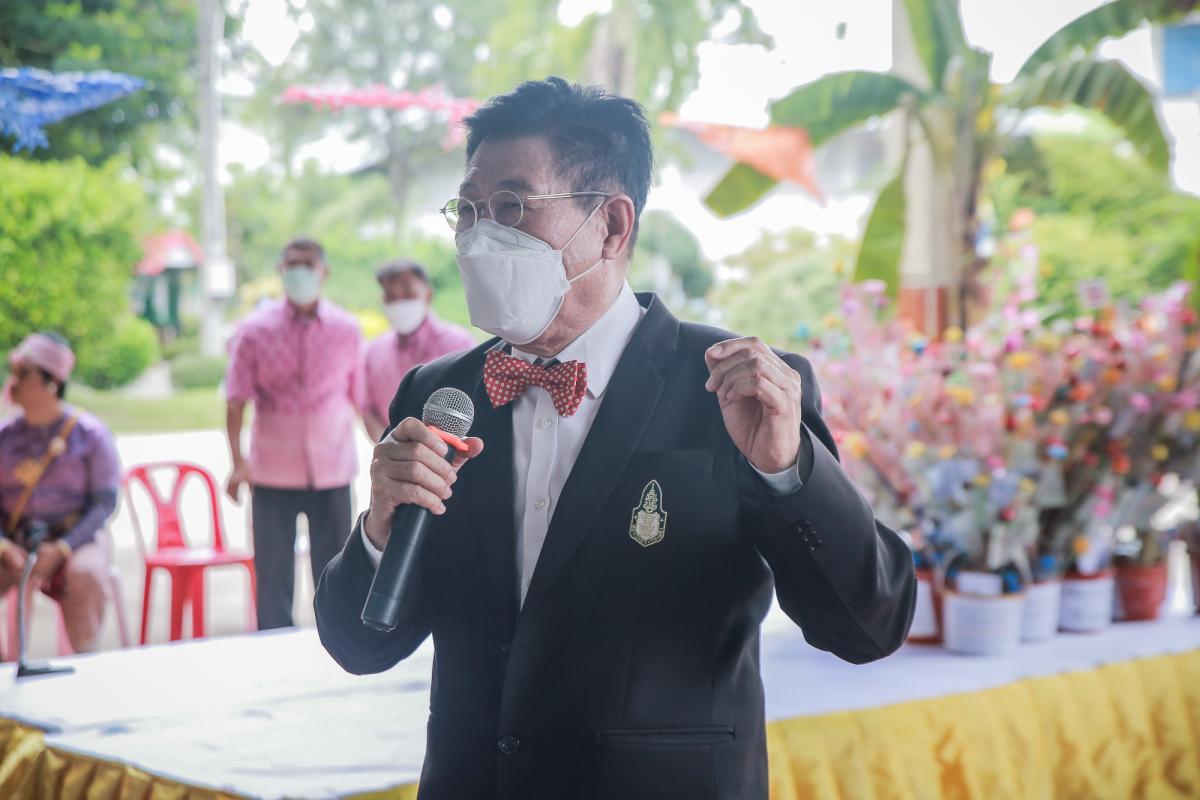 นายกองค์การบริหารส่วนจังหวัดตาก เป็นประธานในการทอดผ้าป่าสามัคคี เนื่องในโอกาสวันครบรอบสถาปนาโรงเรียนบ้านตากประชาวิทยาคาร 66 ปี ณ โรงเรียนบ้านตากประชาวิทยาคาร อำเภอบ้านตาก จังหวัดตาก