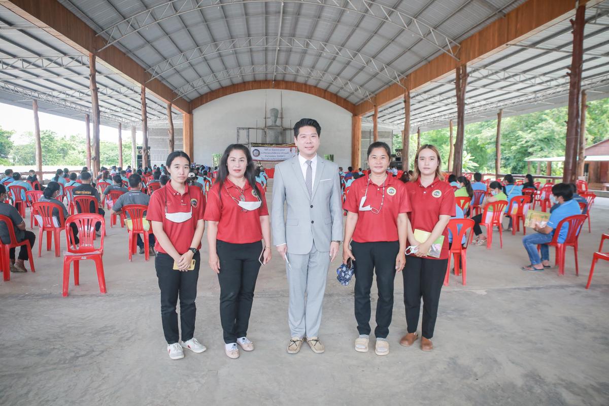 ว่าที่ ดร. ฑีฆะพล ทวีเกื้อกูลกิจ รองนายกองค์การบริหารส่วนจังหวัดตาก เป็นประธานในพิธีเปิดโครงการอบรมให้ความรู้ การควบคุมโรคอุบัติใหม่
