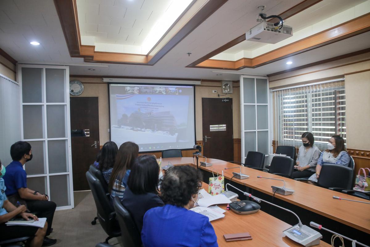  เข้าร่วมการประชุมชี้แจงกับคณะกรรมาธิการวิสามัญพิจารณาร่างพระราชบัญญัติงบประมาณรายจ่าย ประจำปีงบประมาณ พ.ศ. 2566