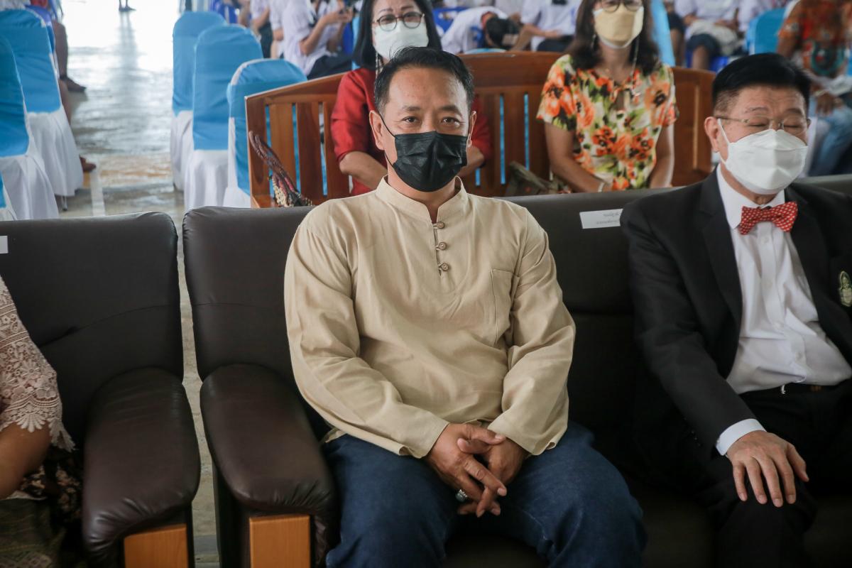 นายกองค์การบริหารส่วนจังหวัดตาก เป็นประธานในพิธีทำบุญวันสถาปนาครบรอบ 63 ปี โรงเรียนถนอมราษฎร์บำรุง