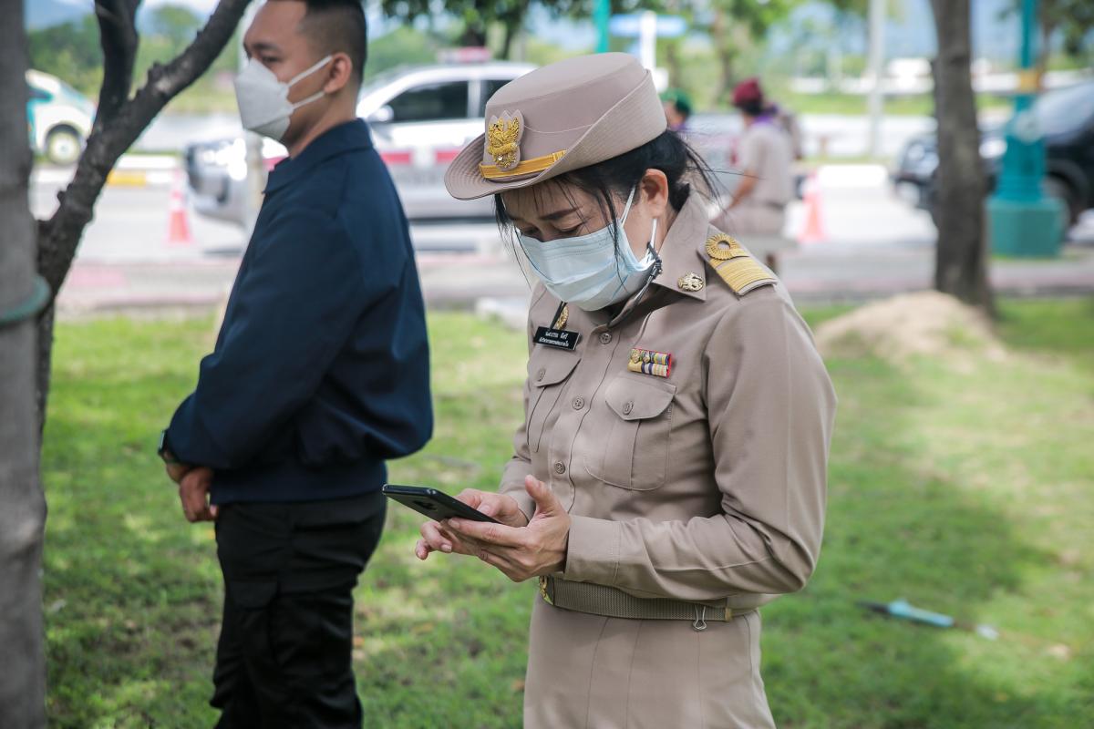 เข้าร่วมพิธีวางพวงมาลาเนื่องในวันคล้ายวันเกิดของ จอมพล ถนอม กิตติขจร