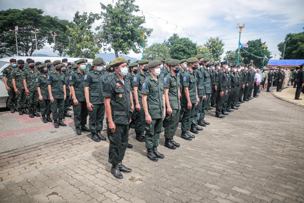 เข้าร่วมพิธีวางพวงมาลาเนื่องในวันคล้ายวันเกิดของ จอมพล ถนอม กิตติขจร