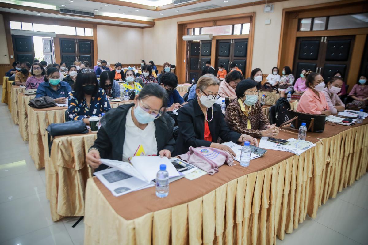 เป็นประธานในพิธีเปิดโครงการฝึกอบรมผู้ประกอบการด้านบริการการท่องเที่ยว ประจำปีงบประมาณ พ.ศ. 2565 