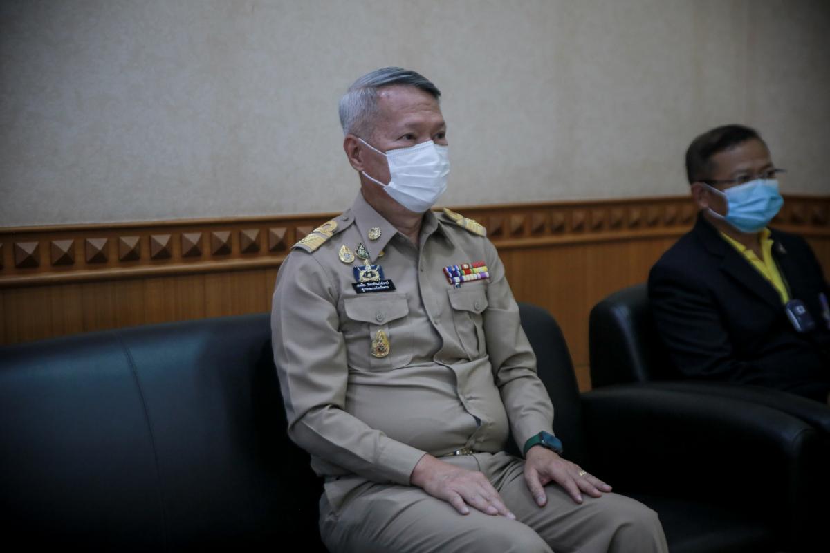 นายกองค์การบริหารส่วนจังหวัดตาก ร่วมเป็นเกียรติ และให้การกล่าวต้อนรับ ในพิธีเปิดโครงการคัดกรองมะเร็งเต้านม โดยเครื่องเอกซเรย์เต้านมเคลื่อนที่ (Mammogram) ในสตรีกลุ่มเสี่ยงและด้อยโอกาส