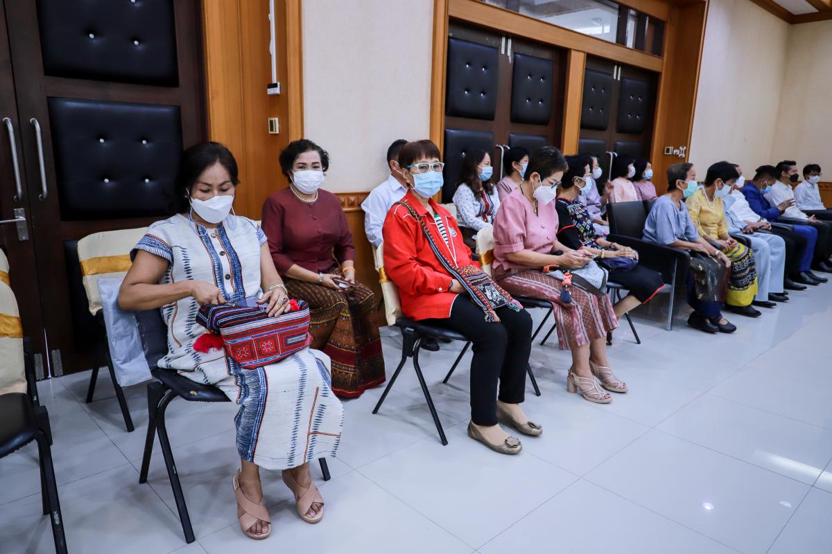 รองนายกองค์การบริการส่วนจังหวัดตาก เป็นประธานเปิดโครงการฝึกอบรมพัฒนาศักยภาพเครือข่ายวัฒนธรรมกลุ่มชาติพันธุ์