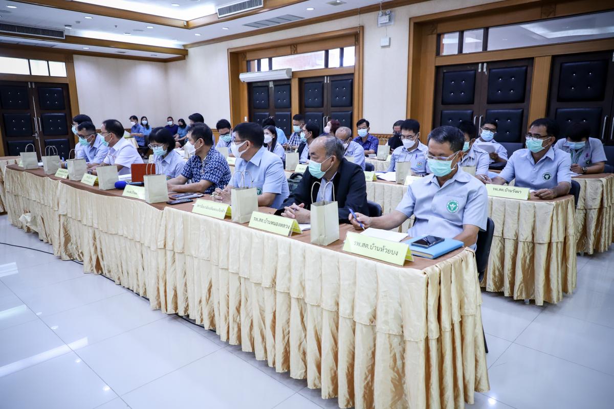 นายกองค์การบริหารส่วนจังหวัดตาก เป็นประธานเปิดการประชุมร่วม เพื่อเตรียมการถ่ายโอนภารกิจให้กับองค์การบริหารส่วนจังหวัด ของสถานีอนามัยเฉลิมพระเกียรติและโรงพยาบาลส่งเสริมสุขภาพตำบล 18 แห่ง
