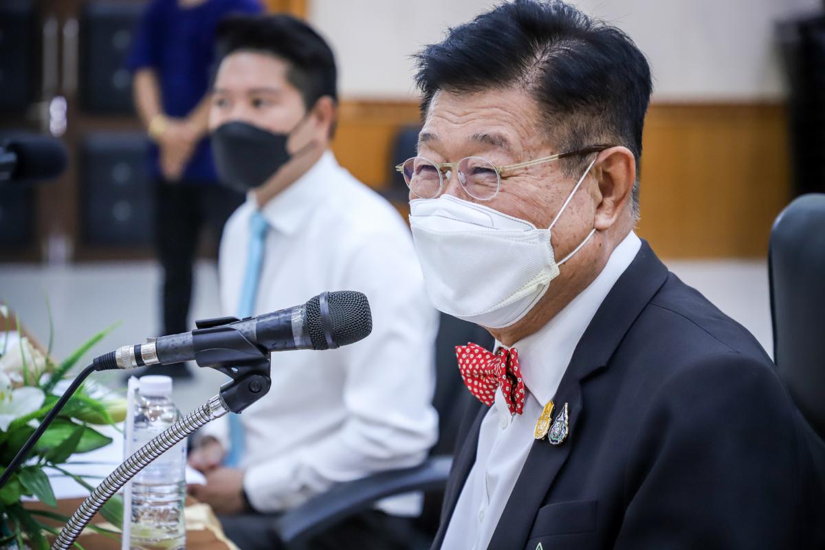 นายกองค์การบริหารส่วนจังหวัดตาก เป็นประธานเปิดการประชุมร่วม เพื่อเตรียมการถ่ายโอนภารกิจให้กับองค์การบริหารส่วนจังหวัด ของสถานีอนามัยเฉลิมพระเกียรติและโรงพยาบาลส่งเสริมสุขภาพตำบล 18 แห่ง