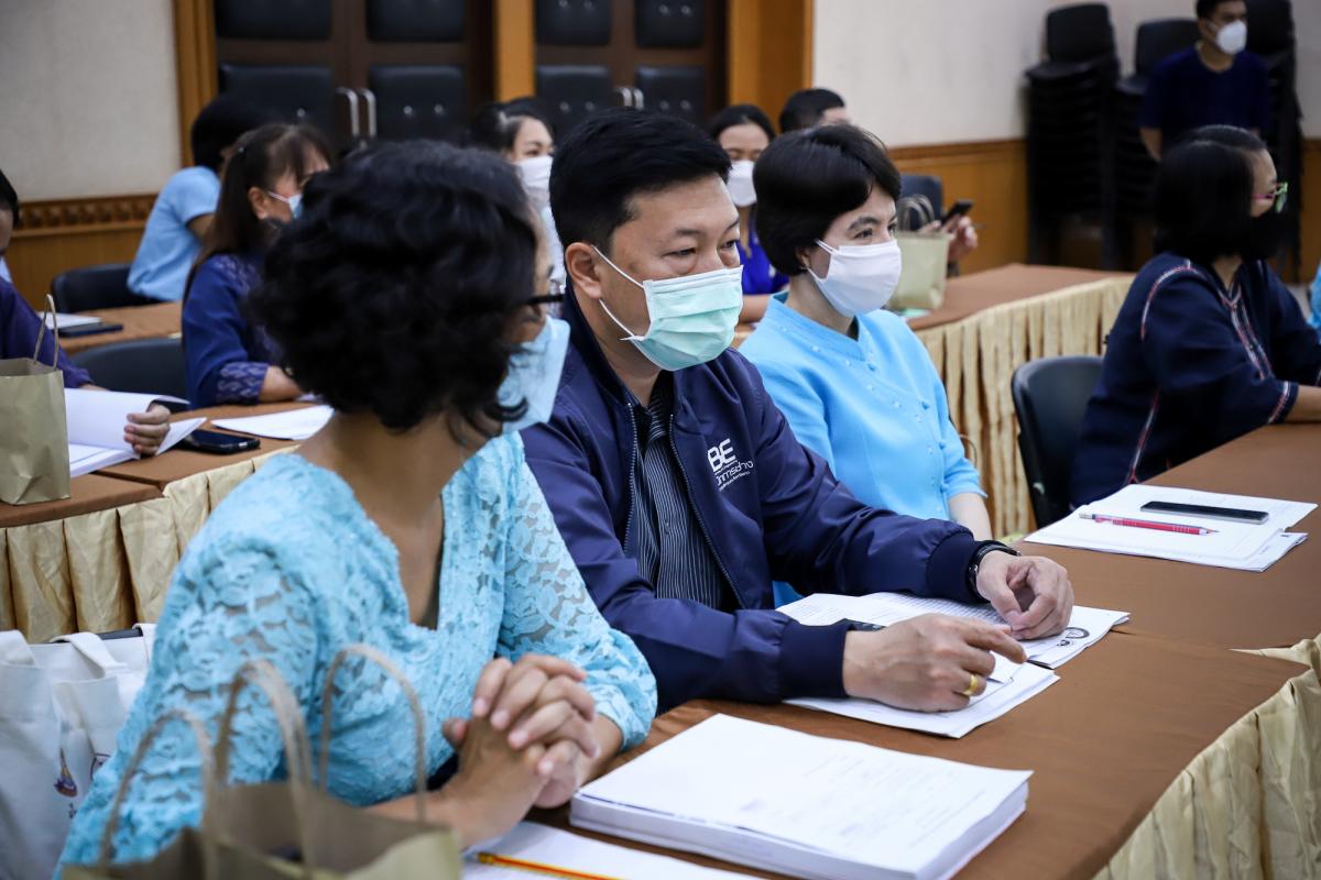 นายกองค์การบริหารส่วนจังหวัดตาก เป็นประธานเปิดการประชุมร่วม เพื่อเตรียมการถ่ายโอนภารกิจให้กับองค์การบริหารส่วนจังหวัด ของสถานีอนามัยเฉลิมพระเกียรติและโรงพยาบาลส่งเสริมสุขภาพตำบล 18 แห่ง