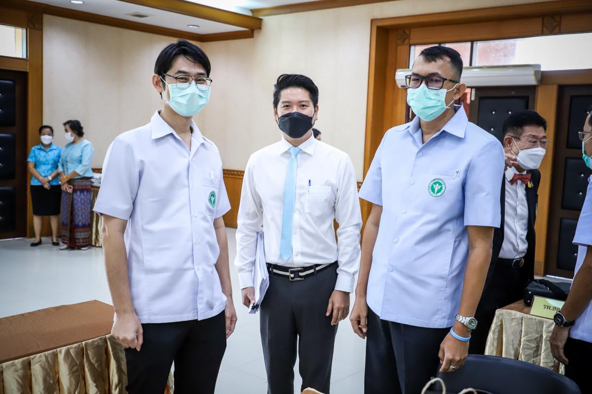นายกองค์การบริหารส่วนจังหวัดตาก เป็นประธานเปิดการประชุมร่วม เพื่อเตรียมการถ่ายโอนภารกิจให้กับองค์การบริหารส่วนจังหวัด ของสถานีอนามัยเฉลิมพระเกียรติและโรงพยาบาลส่งเสริมสุขภาพตำบล 18 แห่ง