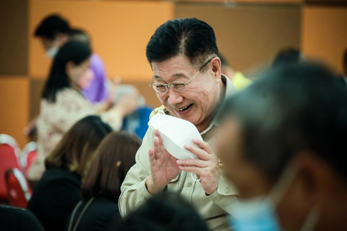 นายกองค์การบริหารส่วนจังหวัดตาก เป็นประธานในพิธีเปิดโครงการอบรมและส่งเสริมกิจกรรมอาสาสมัครท้องถิ่นรักษ์โลก ประจำปีงบประมาณ พ.ศ.2565