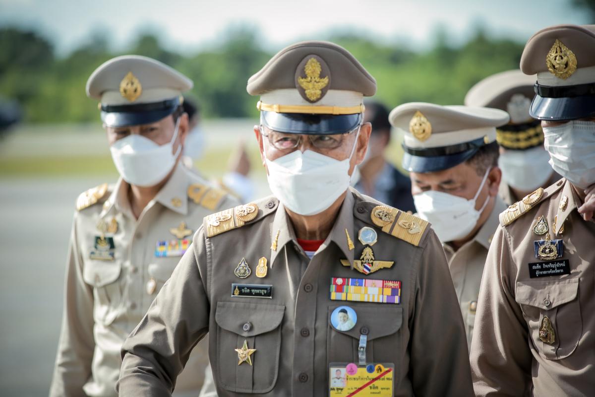 ร่วมต้อนรับ พลอากาศเอก ชลิต พุกผาสุก องคมนตรี ลงพื้นที่ตรวจติดตามความก้าวหน้าการก่อสร้างศูนย์ปฏิบัติการฝนหลวงภาคเหนือ