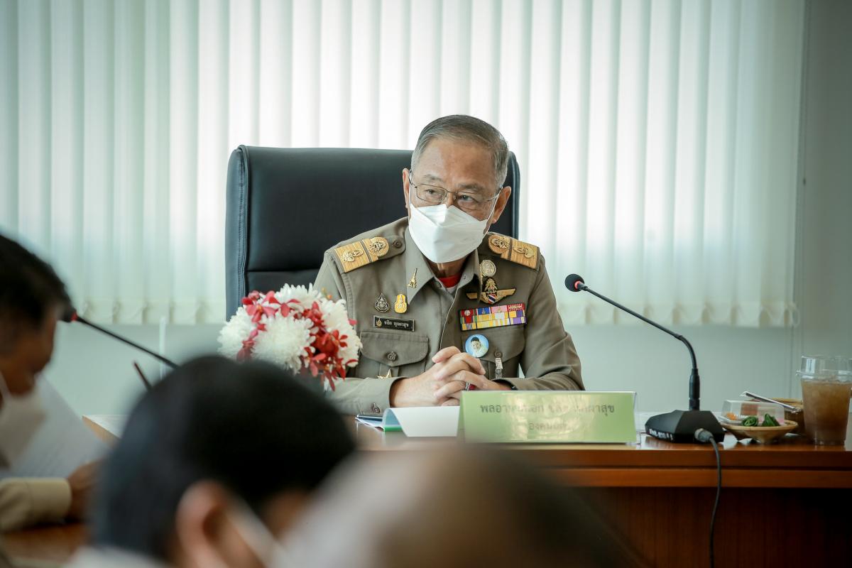 ร่วมต้อนรับ พลอากาศเอก ชลิต พุกผาสุก องคมนตรี ลงพื้นที่ตรวจติดตามความก้าวหน้าการก่อสร้างศูนย์ปฏิบัติการฝนหลวงภาคเหนือ