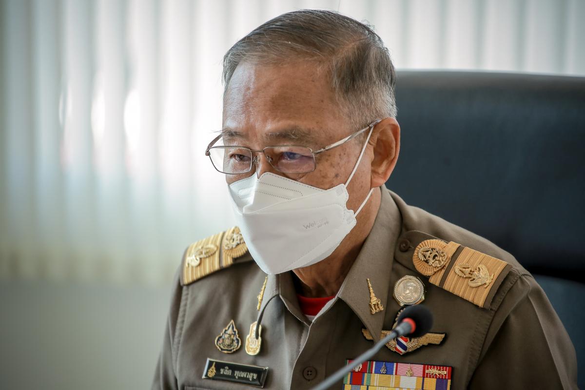 ร่วมต้อนรับ พลอากาศเอก ชลิต พุกผาสุก องคมนตรี ลงพื้นที่ตรวจติดตามความก้าวหน้าการก่อสร้างศูนย์ปฏิบัติการฝนหลวงภาคเหนือ