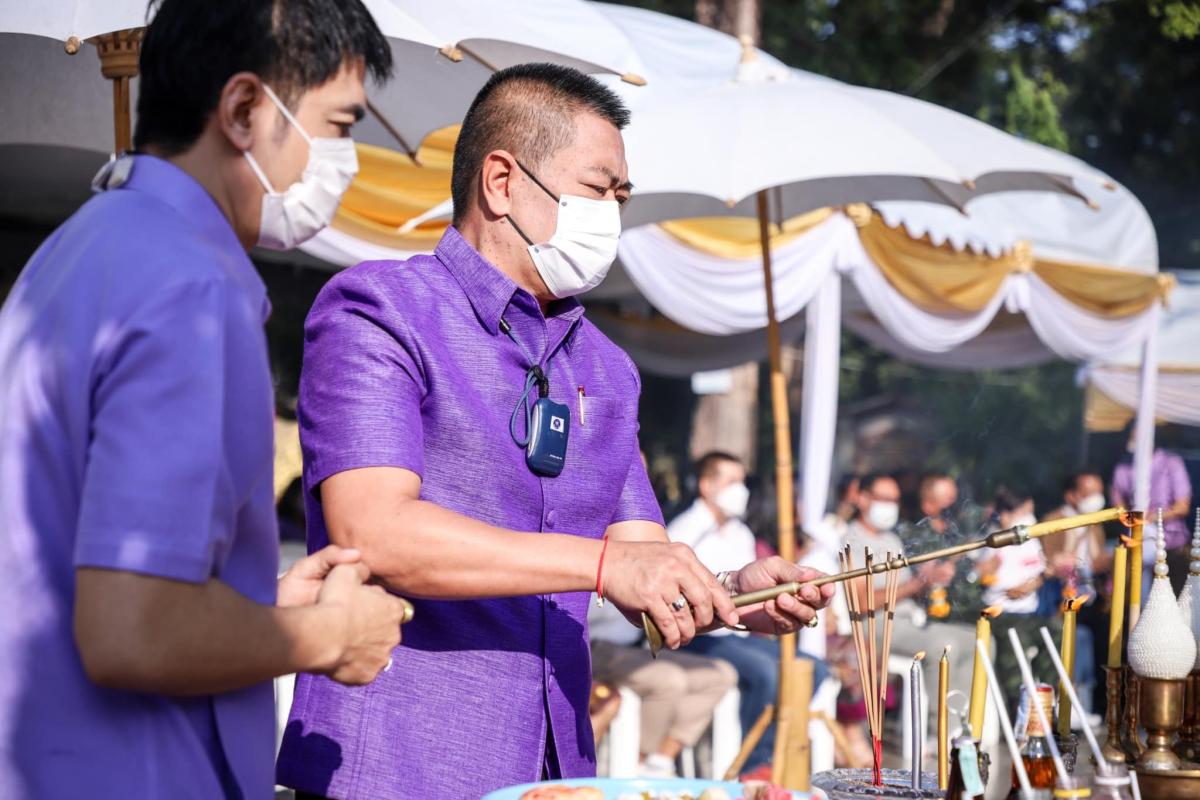  รองนายกองค์การบริหารส่วนจังหวัดตาก เป็นประธานในพิธีบวงสรวง ขอพระบรมราชานุญาตจัดการแสดงละครประกอบแสงสีเสียงเทิดพระเกียรติ สมเด็จพระเจ้าตากสินมหาราชจังหวัดตาก