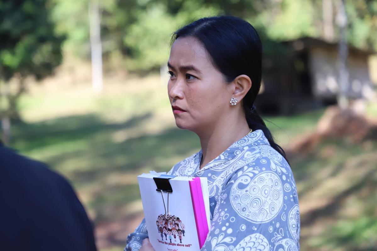 นายกองค์การบริหารส่วนจังหวัดตาก พร้อมด้วย นางสาวเปรมกมล ธีโรภาส ปลัดองค์การบริหารส่วนจังหวัดตาก และเจ้าหน้าที่ องค์การบริหารส่วนจังหวัดตาก ลงพื้นที่ตรวจเยี่ยมพบปะพี่น้องประชาชนอำเภออุ้มผาง ณ หมู่บ้านแม่กลองน้อย และ แม่กลองใหญ่