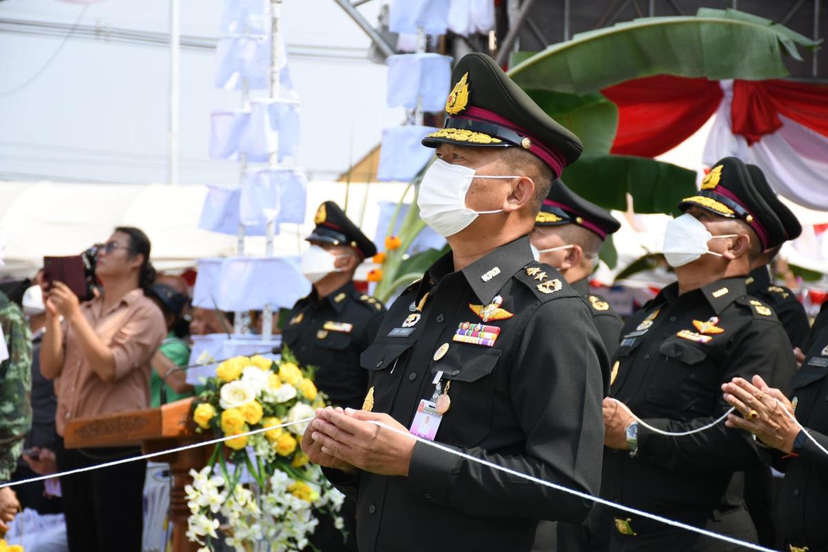 นายกองค์การบริหารส่วนจังหวัดตาก ร่วมพิธีอัญเชิญพระบรมรูปหล่อสมเด็จพระเจ้าตากสินมหาราช ประดิษฐาน ณ วงเวียนแม่สอด