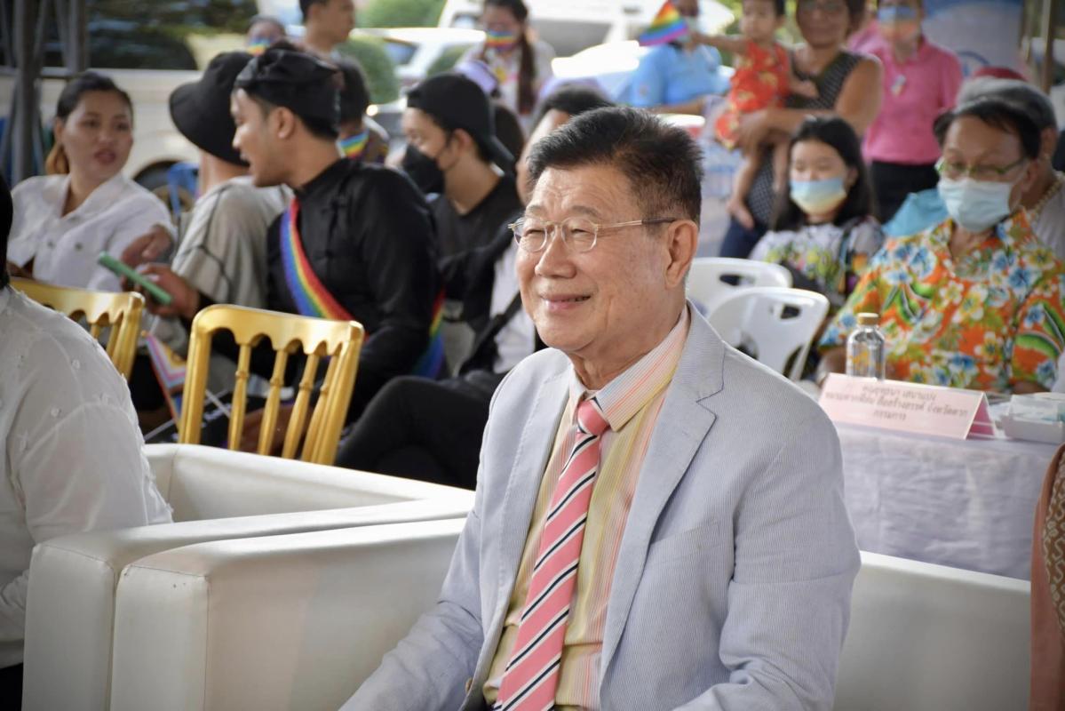 นายกองค์การบริหารส่วนจังหวัดตาก เข้าร่วมงานกิจกรรมรณรงค์สาธารณะส่งเสริมความเสมอภาคทางเพศ และความเท่าเทียมทางเพศ ในเดือนแห่งความภาคภูมิใจ เสริมพลังความเข้มแข็งให้ครอบครัวและสังคม (Maesot Pride 2023)