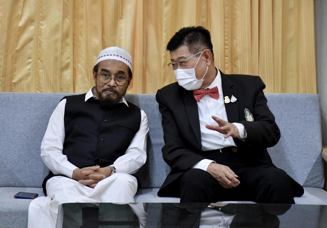 นายกองค์การบริหารส่วนจังหวัดตาก เป็นประธานเปิดโครงการฝึกอบรมส่งเสริมฯ การปฏิบัติตามหลักศาสนาอิสลาม
