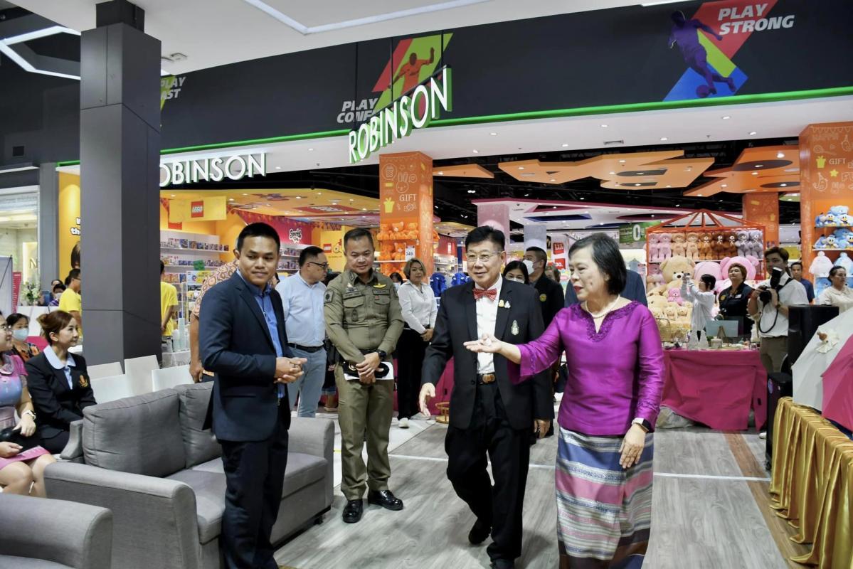 นายกองค์การบริหารส่วนจังหวัดตาก เปิดโครงการจัดกิจกรรมส่งเสริมการท่องเที่ยวจังหวัดตาก ประจำปีงบประมาณ พ.ศ.2566 ครั้งที่ 3 
