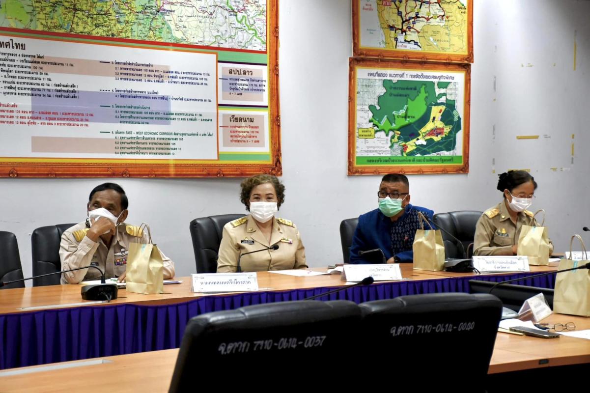 ปลัดองค์การบริหารส่วนจังหวัดตาก เข้าร่วมการประชุมขับเคลื่อนนโยบายของรัฐบาลและภารกิจสำคัญของกระทรวงมหาดไทย ผ่านระบบ DOPA Channel 