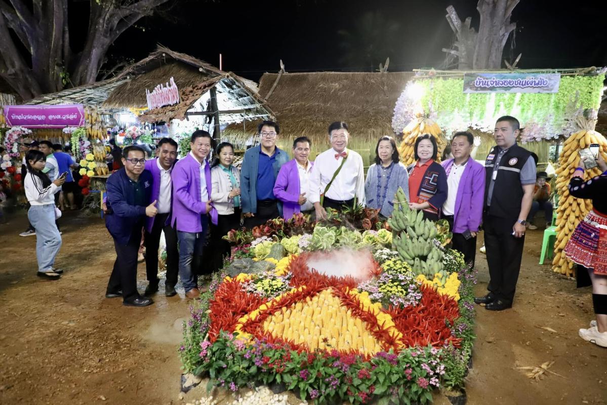 นายกองค์การบริหารส่วนจังหวัดตาก ร่วมเปิดงานวันเกษตรพบพระ ประจำปีงบประมาณ 2566 ณ บริเวณลานพระพุทธมหาราชกิตติเฉลิม บ้านห้วยนกแล หมู่ 9 ตำบลช่องแคบ อำเภอพบพระ จังหวัดตาก
