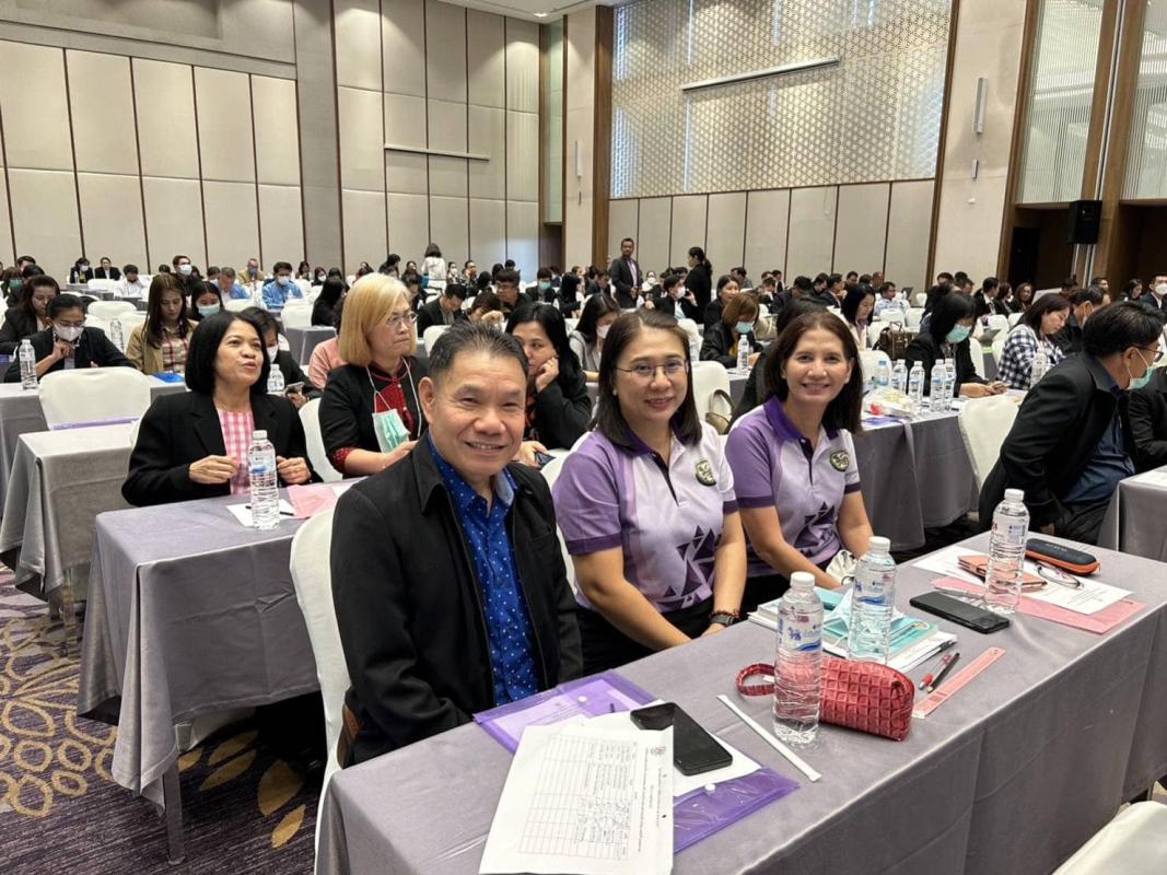 นายกองค์การบริหารส่วนจังหวัดตาก เข้าร่วมพิธีเปิดโครงการอบรมสัมมนาวิชาการ เรื่อง "หนึ่งปีกับการถ่ายโอน สอน.และรพ.สต.สู่ อบจ." 