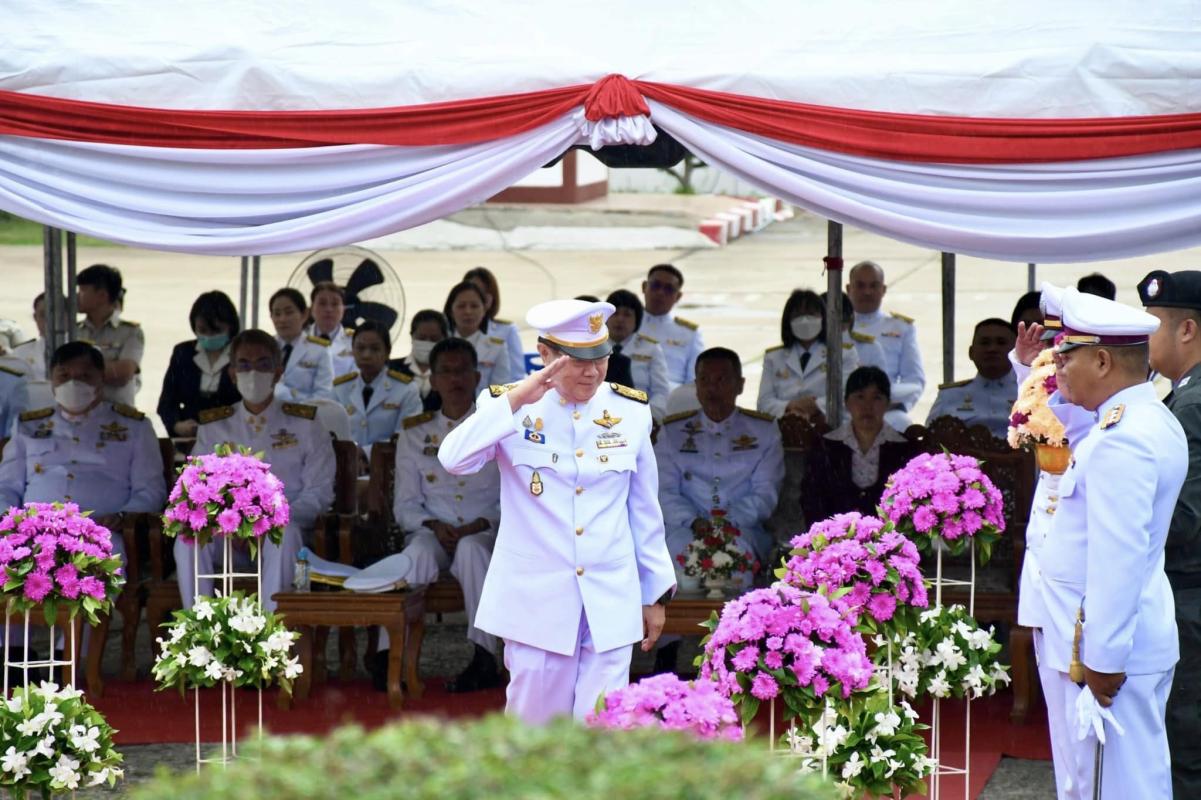 นายกองค์การบริหารส่วนจังหวัดตาก เข้าร่วมพิธีถวายสักการะพระบรมราชานุสาวรีย์ สมเด็จพระเจ้าตากสินมหาราช เนื่องในวันคล้ายวันสถาปนาค่ายพระเจ้าตาก (ครบรอบ 54 ปี) 