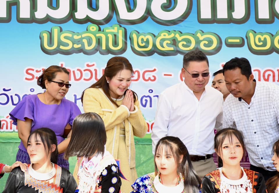 รองนายกองค์การบริหารส่วนจังหวัดตาก เป็นประธานเปิดงานประเพณีปีใหม่ม้งอำเภอวังเจ้า ประจำปีงบประมาณ พ.ศ. 2567 ณ บ้านวังตำลึง หมู่ที่ 5 ตำบลนาโบสถ์ อำเภอวังเจ้า จังหวัดตาก