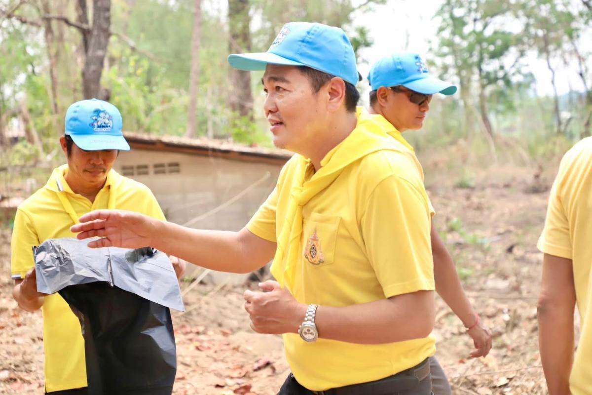 อบจ.ตาก ร่วมกิจกรรม จิตอาสาบำเพ็ญสาธารณประโยชน์ เนื่องในวันที่ระลึกพระบาทสมเด็จพระนั่งเกล้าเจ้าอยู่หัวฯ