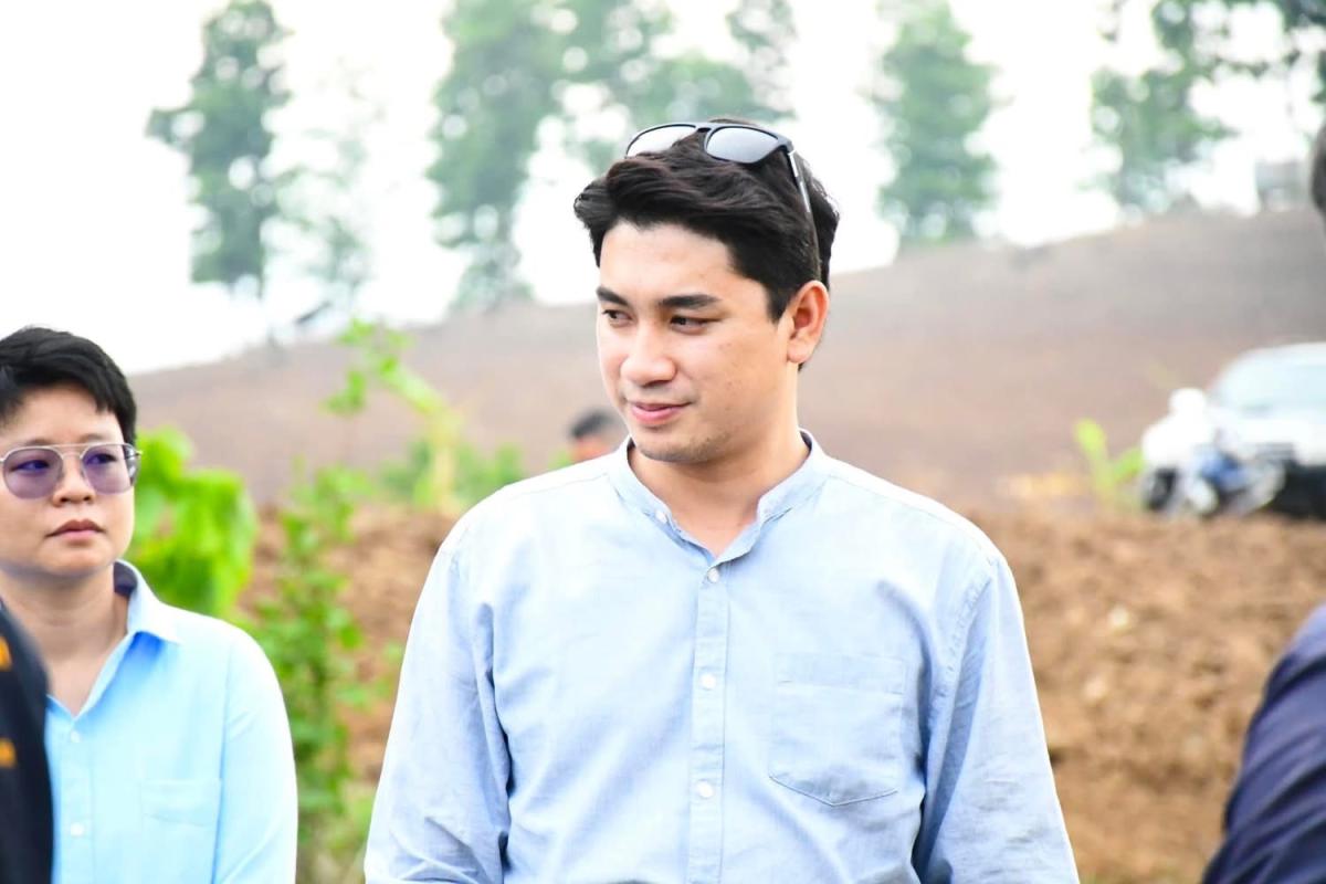 นายก อบจ.ตาก ลงพื้นที่ตรวจติดตามการทำงานของเครื่องจักรกลหนัก ในพื้นที่ ต.แม่กุ อ.แม่สอด จ.ตาก