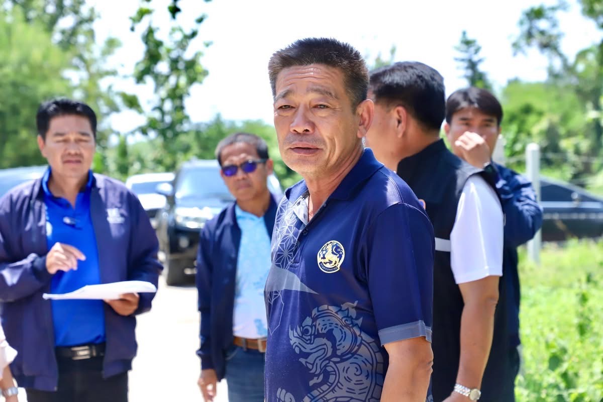 นายก อบจ.ตาก ลงพื้นที่ตรวจติดตาม โครงการถนน งบประมาณ 647,000 บาท