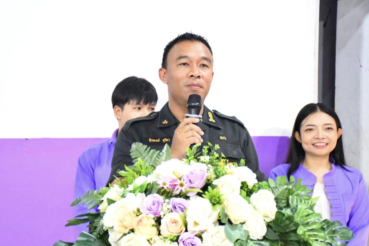 นายก อบจ.ตาก (นายกจอย) สนับสนุนงบประมาณมอบสื่อการเรียนการสอน 12 โรงเรียน ในอำเภออุ้มผาง รวมงบประมาณทั้งสิ้น 1,700,000 บาท